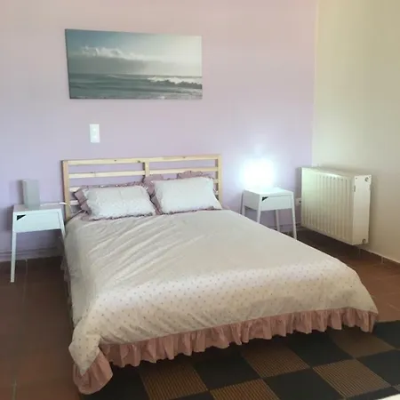 Traditional Studio Near Airport And
